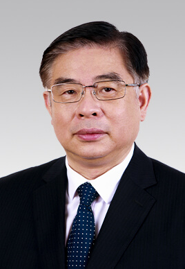 陸俊華，男，漢族，1962年1月生，研究生學(xué)歷，中共黨員，現(xiàn)任中央紀委國家監(jiān)委駐人民日報社紀檢監(jiān)察組組長、人民日報社編委委員。